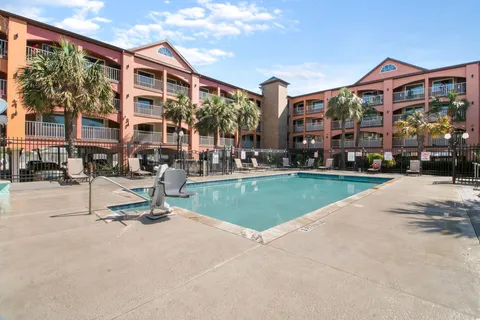 exterior - beachfront palms hotel